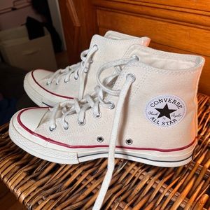 Converse Chuck Cream Canvas High Tops, size 7.5w